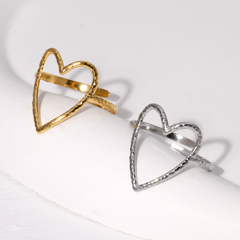Cross-border simple hollow love titanium steel ring female open cold wind index finger ring heart-shaped stainless steel ring wholesale