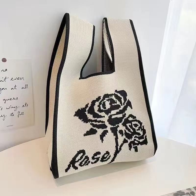 Souvenir Tote Bag, Large Capacity Small Bag for Women, Color-Blocked Knitted Tote Bag, Storage Bag, Versatile Handbag