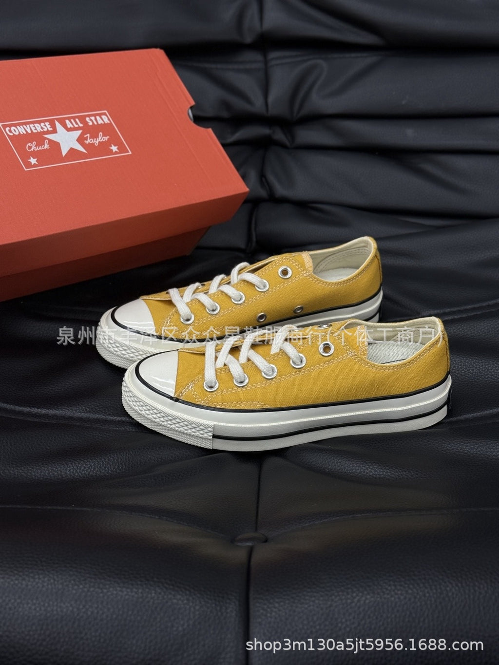 New Square Toe Squaretoe Ox Versatile, Comfortable and Wear-Resistant Low-Top Canvas Shoes for Men and Women, Same Style for Couples