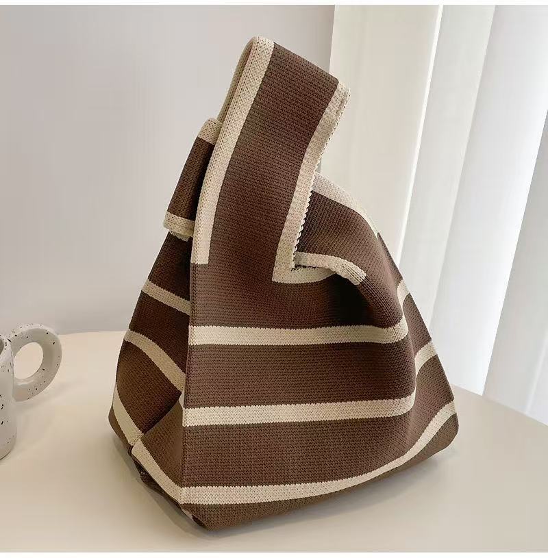 Souvenir Tote Bag, Large Capacity Small Bag for Women, Color-Blocked Knitted Tote Bag, Storage Bag, Versatile Handbag