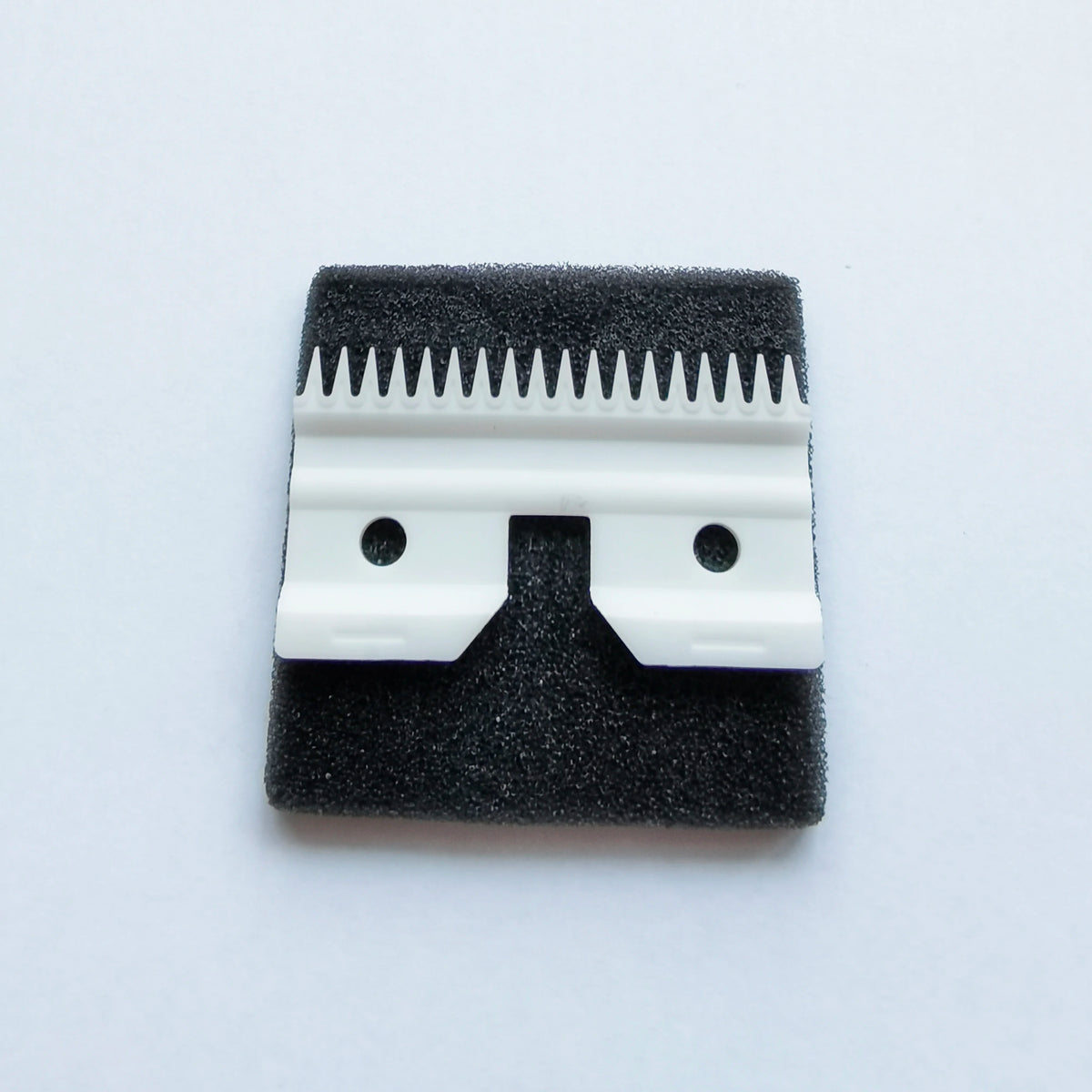 Free Shipping 18teeth Ceramic Moving Blade Fit Andis Blade with Box Free Shipping