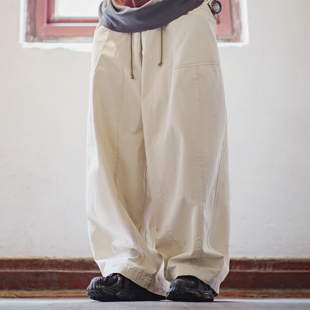 Maden Men‘s Vintage Harem Pants 100% Cotton Khaki Casual Drawstring Trousers Loose Fit Elastic Waist Pants for Spring/Autumn