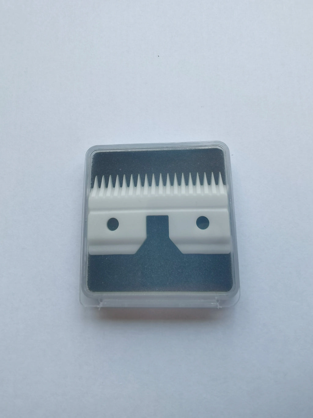 Free Shipping 18teeth Ceramic Moving Blade Fit Andis Blade with Box Free Shipping