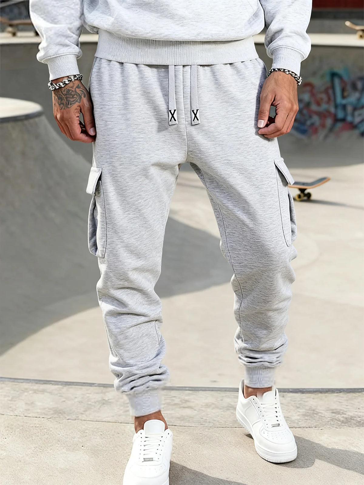 Mens Casual Pants Spring Autumn Sweatpants Drawstring Solid Color Workout Long Pants Fashion Gym Trousers with Pockets