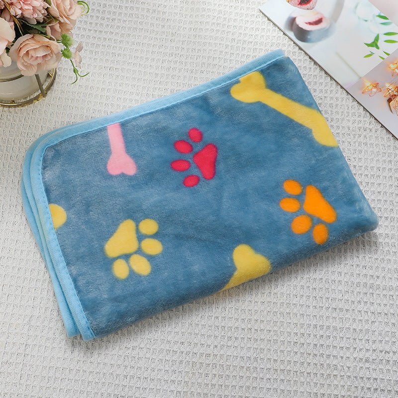 Cross-border pet blanket mat cat and dog flannel blanket autumn and winter warm blanket pet sleeping mat wholesale - stoutforge