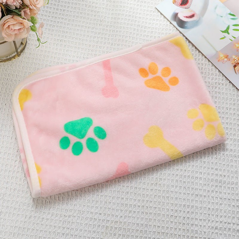 Cross-border pet blanket mat cat and dog flannel blanket autumn and winter warm blanket pet sleeping mat wholesale - stoutforge
