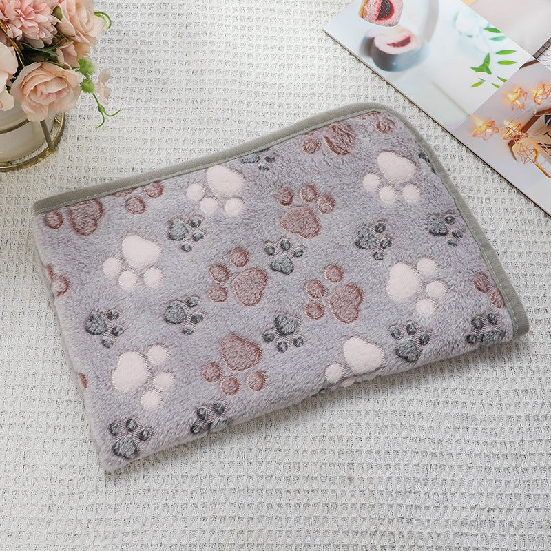 Cross-border pet blanket mat cat and dog flannel blanket autumn and winter warm blanket pet sleeping mat wholesale - stoutforge
