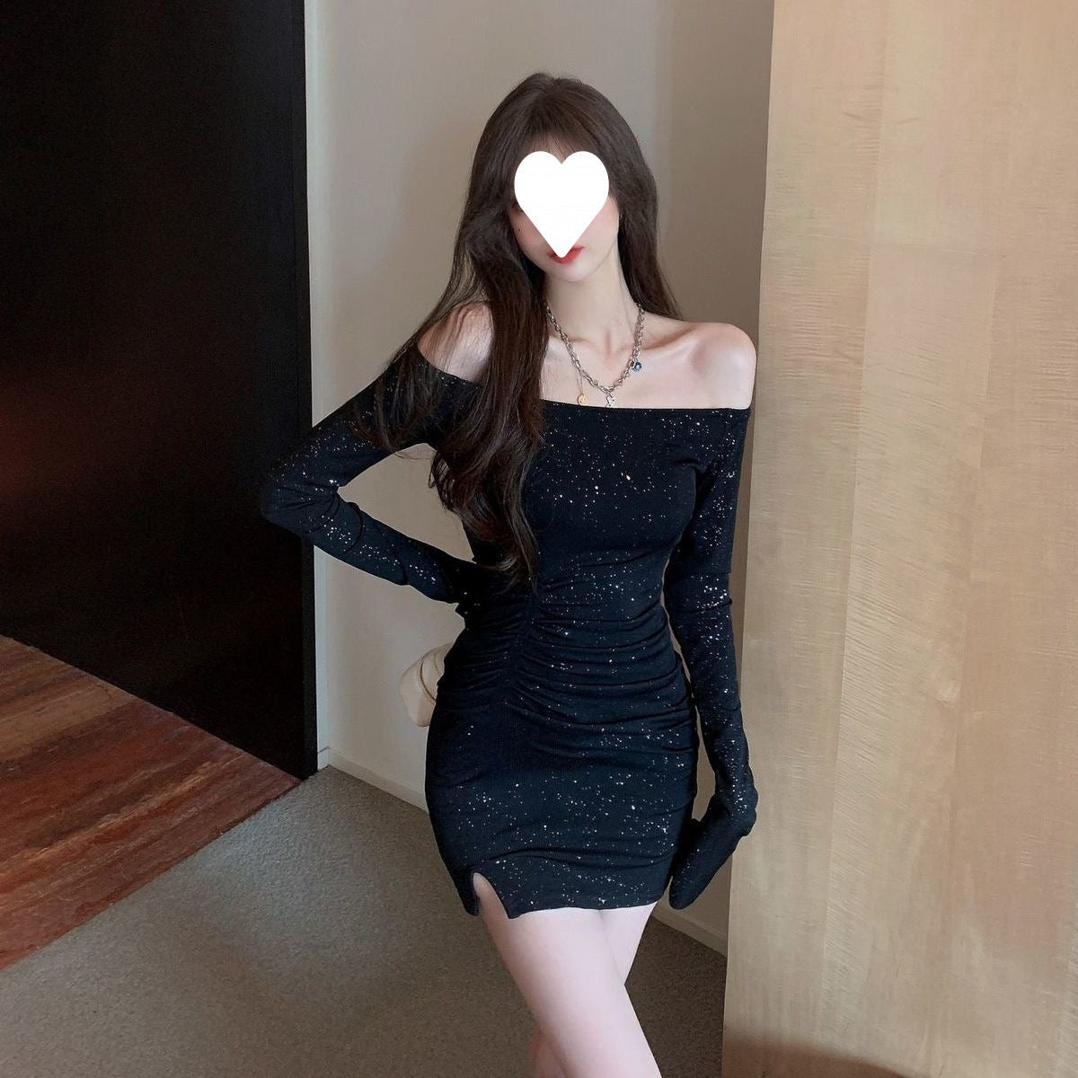 Shoulder dress Women's Slim-fit Diamond-studded Long-sleeved Irregular Hip Skirt Early Autumn 2025 New Black Skirt - stoutforge